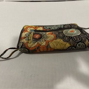 Floral Patterned Vera Bradley Wristlet